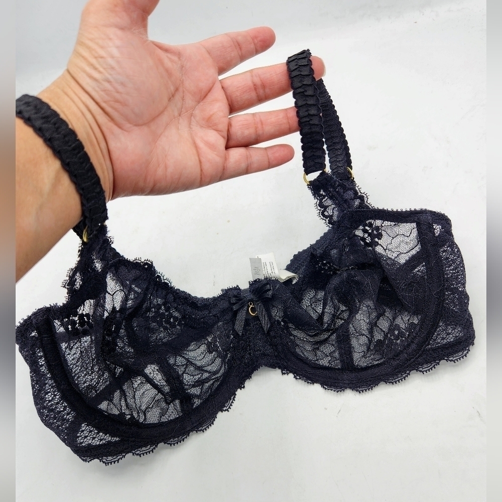 Chantelle Cabaret Sauvage Lace Demi Bra In Black Size 34D - Picture 11 of 14